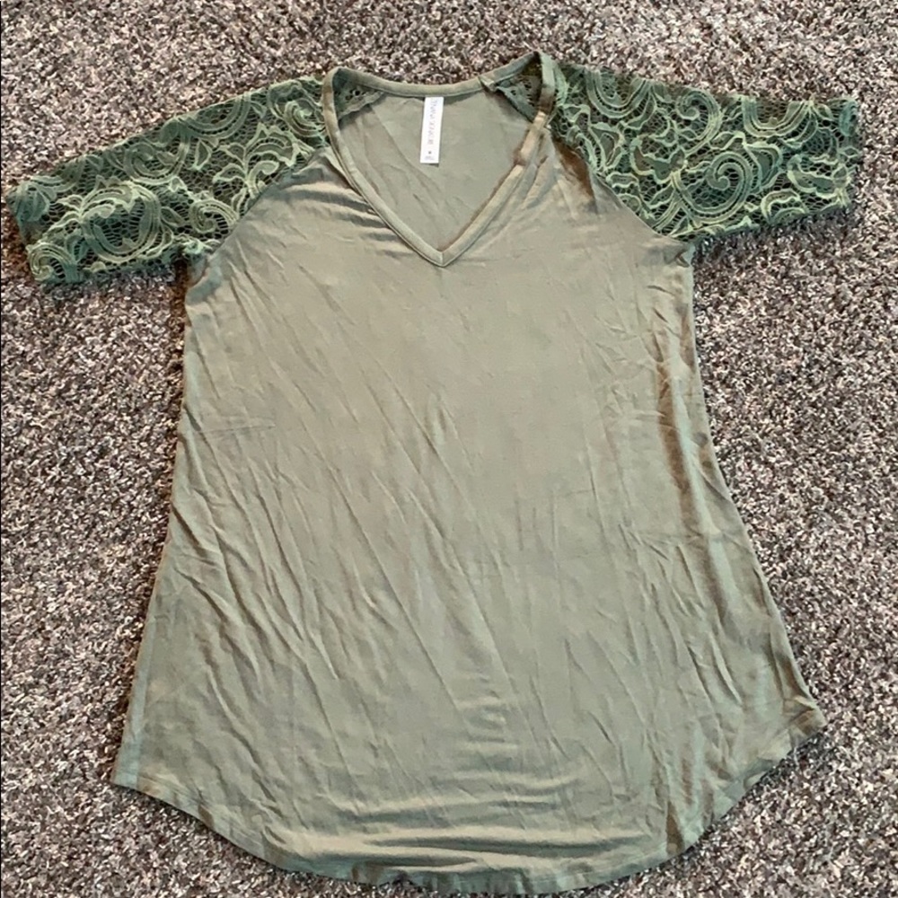 Worn once olive shirt